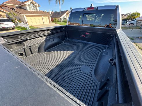 Used 2019 RAM 1500 Big Horn image 9