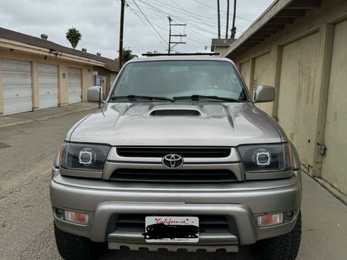 Used 2002 Toyota 4Runner SR5 image 5