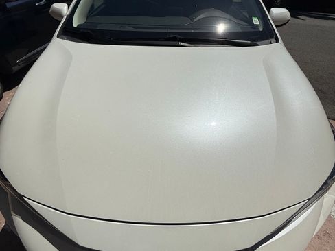 Used 2020 Toyota Corolla LE FWD image 2