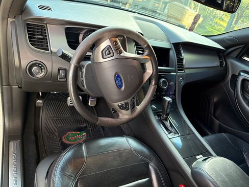 Used 2016 Ford Taurus SHO w/ Equipment Group 401A image 9
