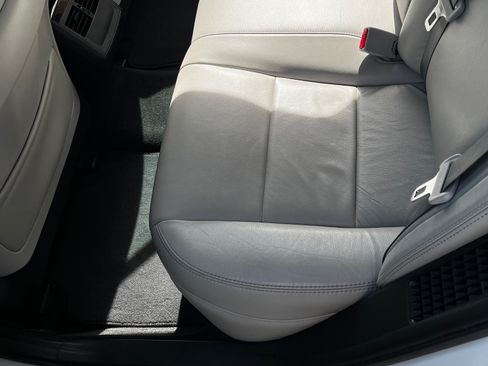 Used 2015 Toyota Avalon XLE Premium image 14