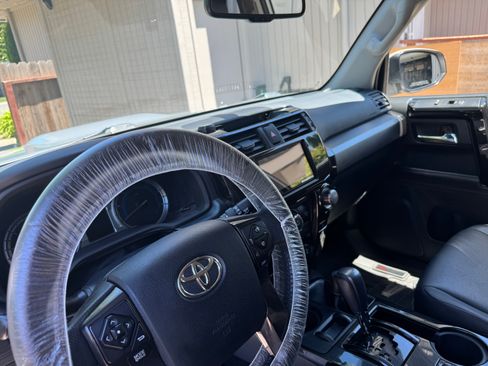 Used 2014 Toyota 4Runner Trail Premium AWD/4WD image 13