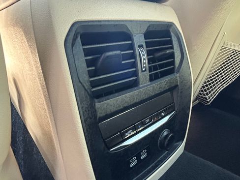 Used 2019 BMW 330i Sedan w/ Driving Assistance Package RWD image 15