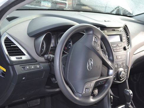 Used 2015 Hyundai Santa Fe Sport image 16