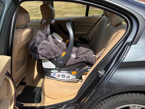 Used 2013 BMW 328i xDrive Sedan image 11