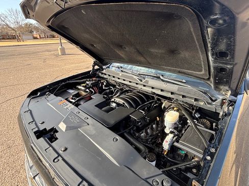 Used 2018 Chevrolet Silverado 1500 LT w/ Texas Edition image 26