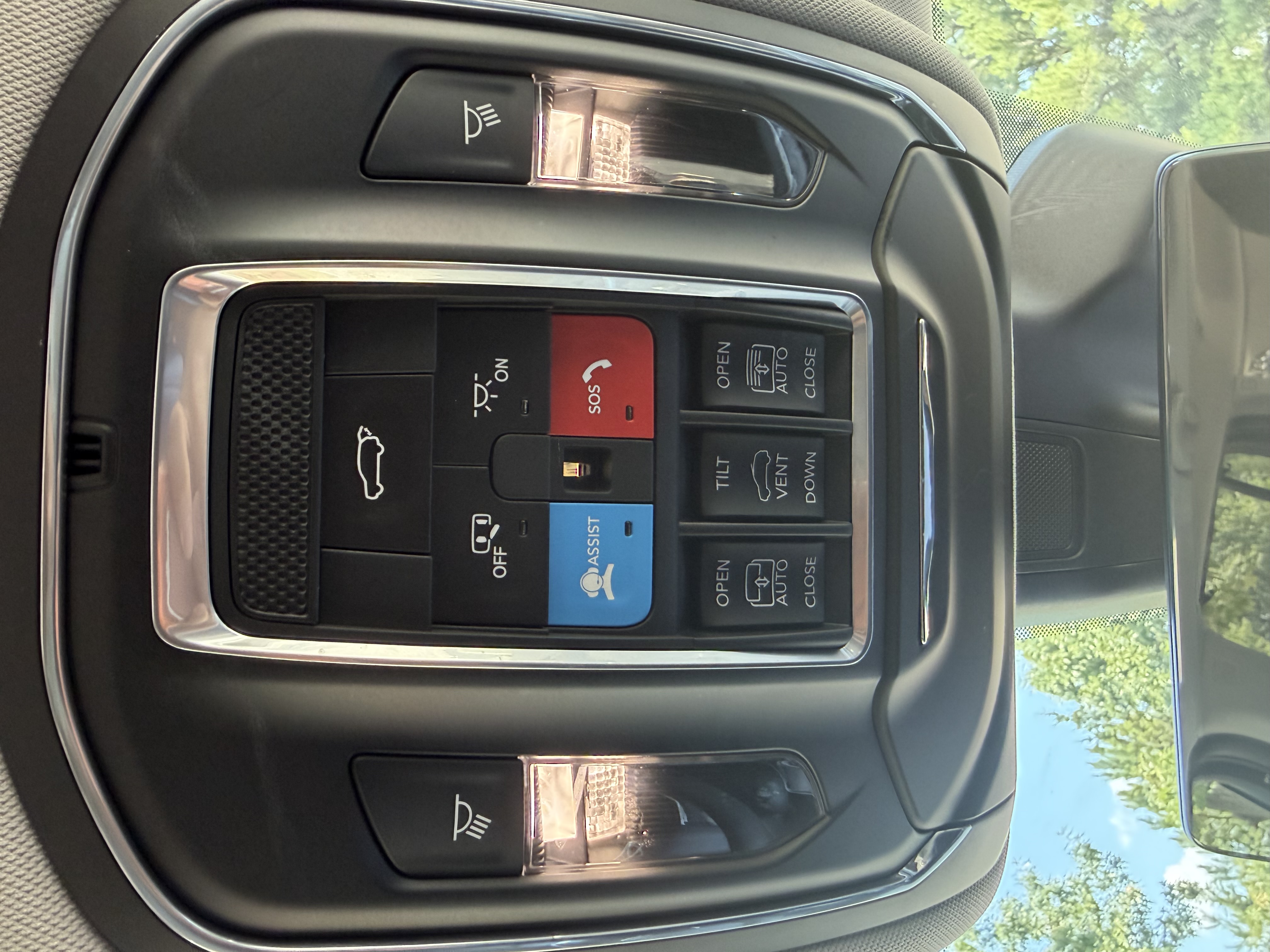 Used 2023 Jeep Grand Cherokee 30th Anniversary AWD/4WD image 19