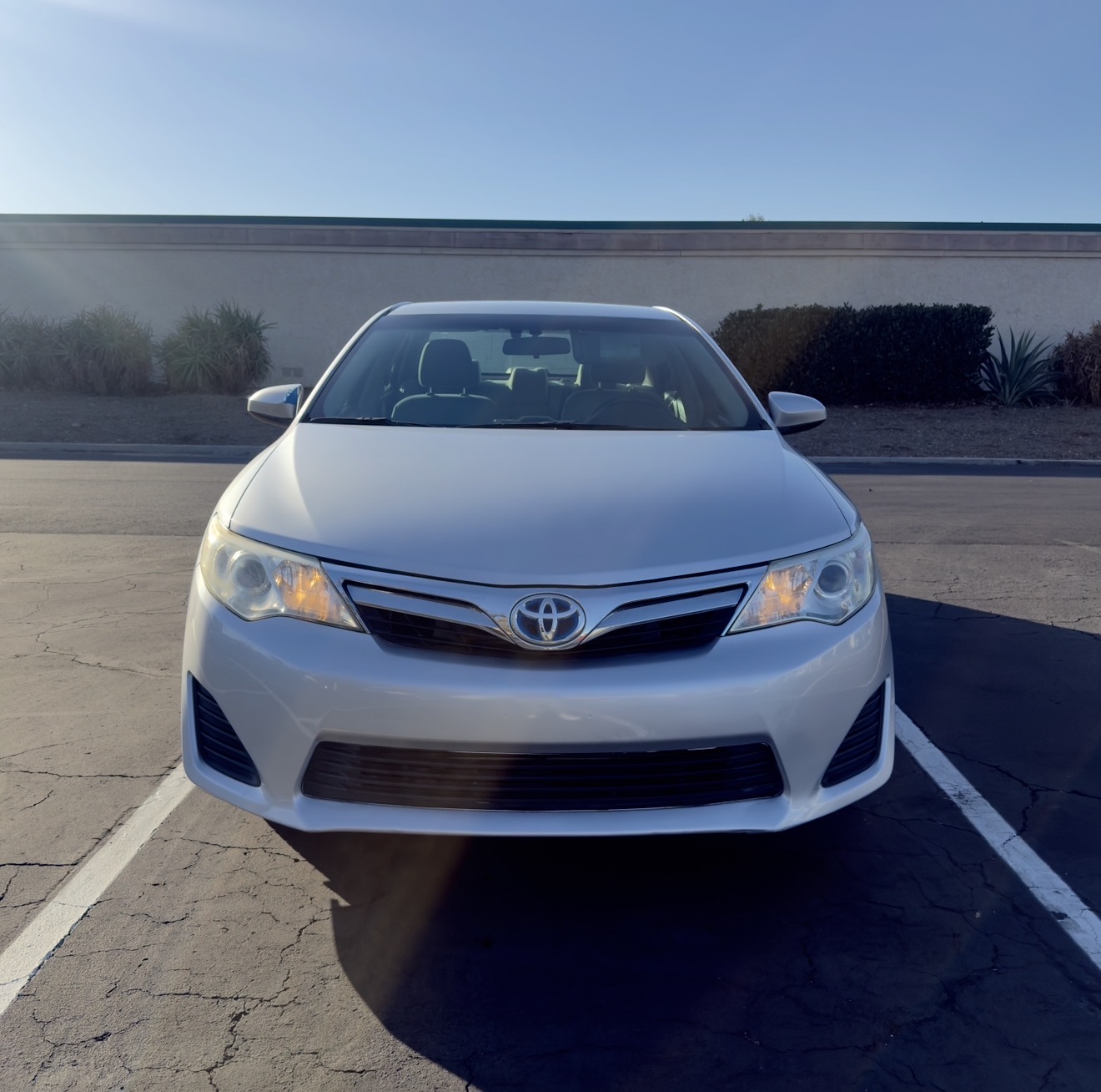 Used 2014 Toyota Camry LE FWD image 4