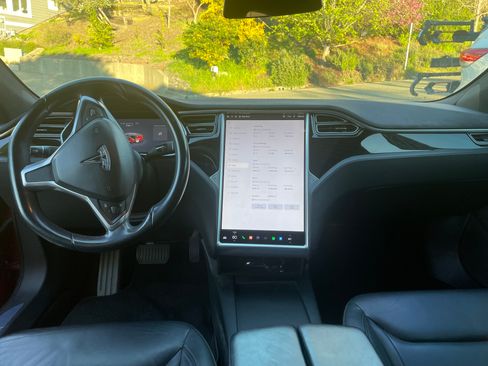 Used 2016 Tesla Model S 85D image 13