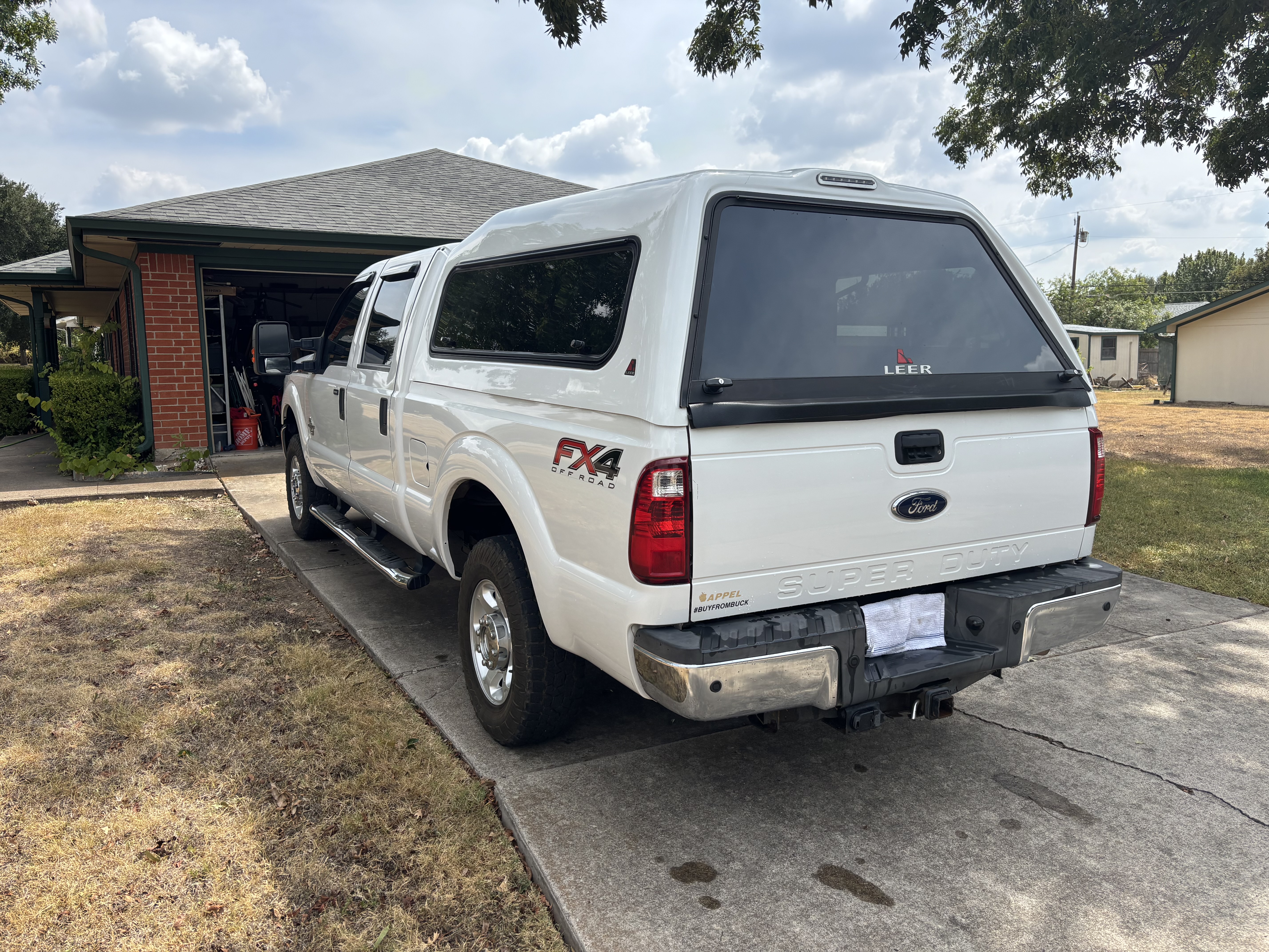 Used 2013 Ford F250 XLT w/ XLT Interior Pkg AWD/4WD image 4