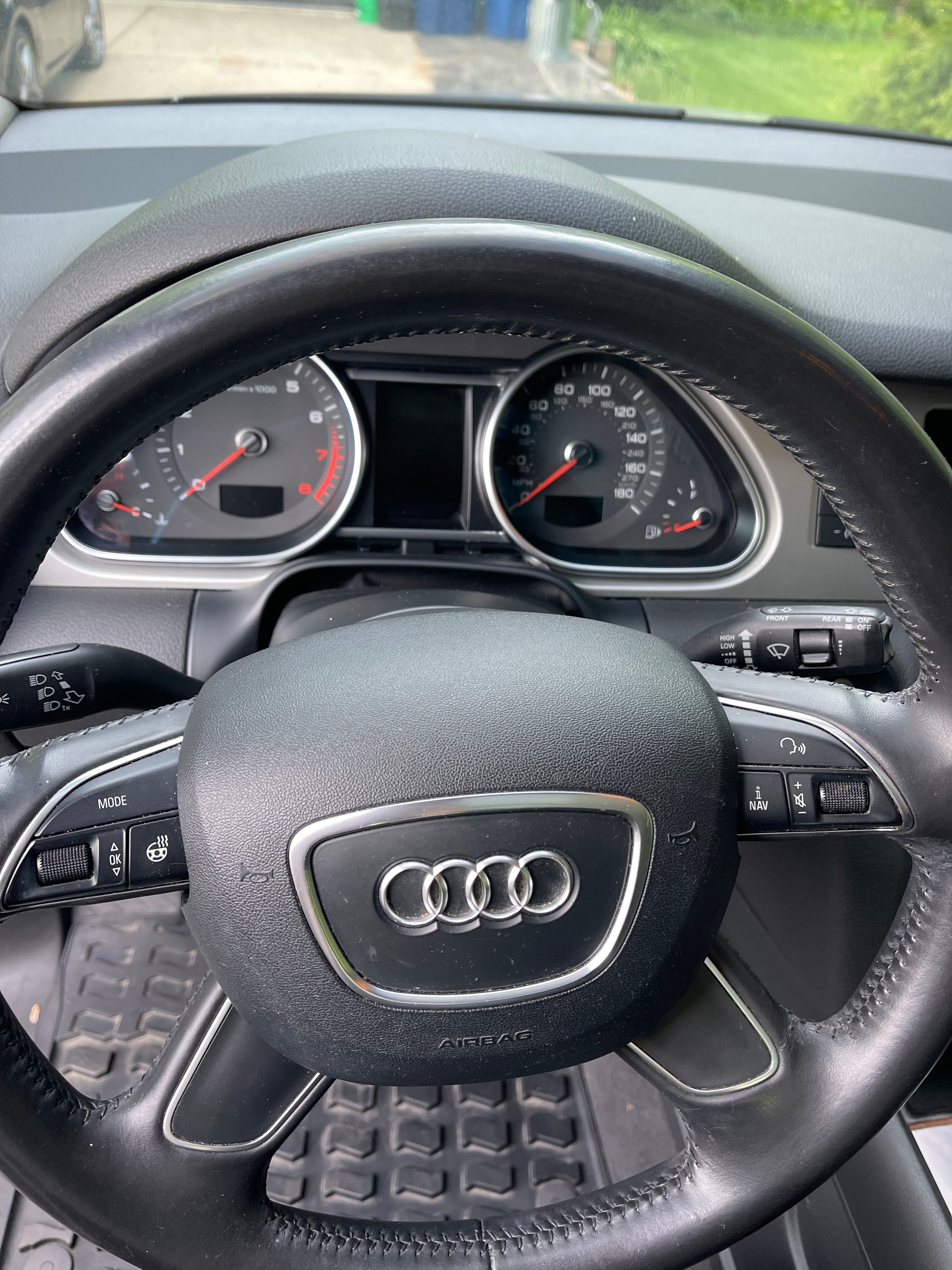 Used 2014 Audi Q7 3.0T Premium Plus w/ Premium Plus Package AWD/4WD image 8