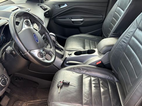 Used 2015 Ford Escape SE w/ Equipment Group 201A AWD/4WD image 15