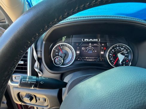 Used 2022 RAM 3500 Laramie w/ Max Tow Package AWD/4WD image 12