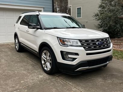 Used 2016 Ford Explorer XLT w/ Equipment Group 202A