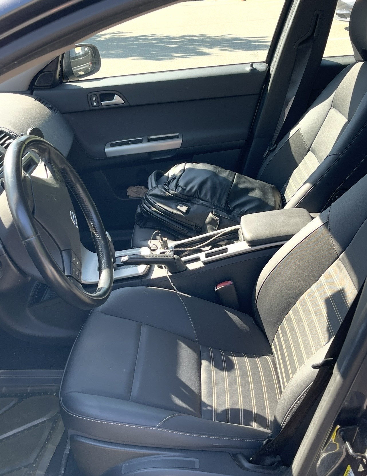 Used 2010 Volvo V50 2.4i FWD image 23