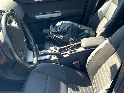 Used 2010 Volvo V50 2.4i FWD image 19