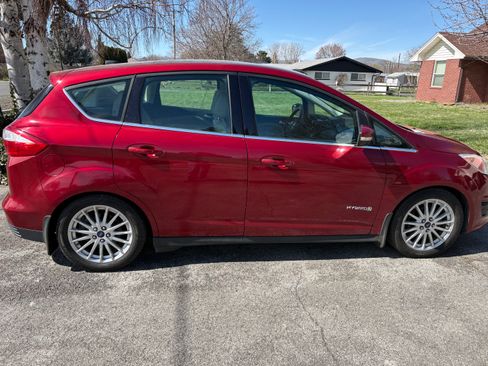 Used 2014 Ford C-MAX SEL w/ Equipment Group 302A image 2