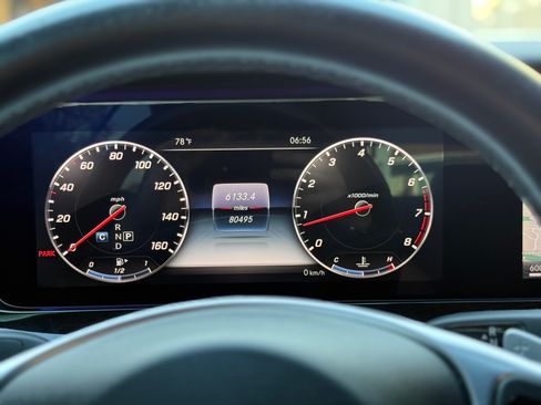 Used 2018 Mercedes-Benz E 400 Coupe image 21
