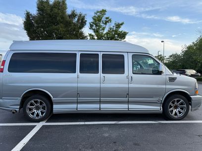 Used 2013 Chevrolet Express 2500 Extended Van 3D