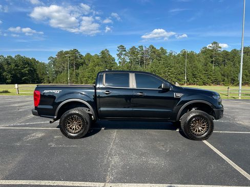 Used 2019 Ford Ranger XLT w/ Equipment Group 301A Mid AWD/4WD image 4