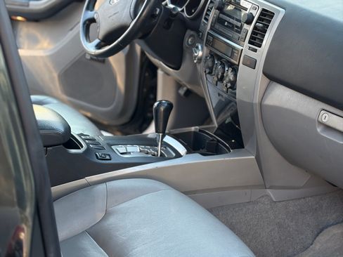 Used 2007 Toyota 4Runner Limited image 10