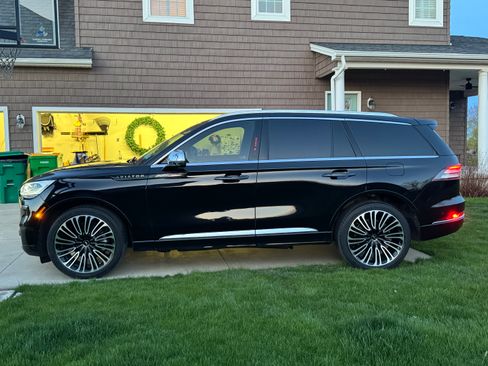Used 2021 Lincoln Aviator Black Label w/ Dynamic Handling Package image 24