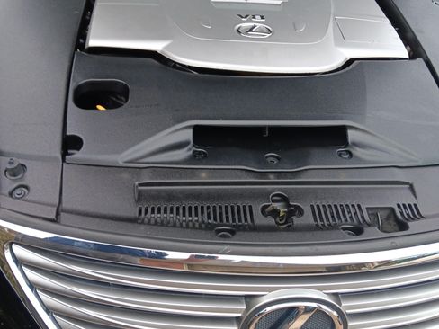 Used 2011 Lexus LS 460 image 20