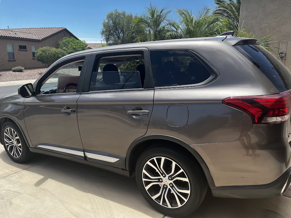 Used 2017 Mitsubishi Outlander ES FWD image 13