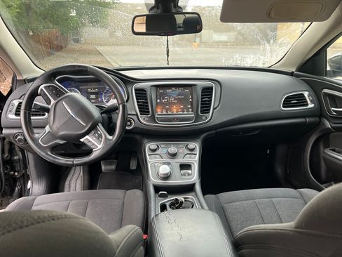 Used 2016 Chrysler 200 Limited w/ Anniversary Edition image 13