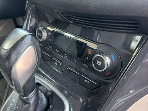 Used 2014 Ford Escape Titanium AWD/4WD image 23