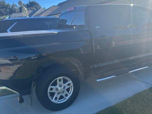 Used 2014 Toyota Tundra SR5 image 9