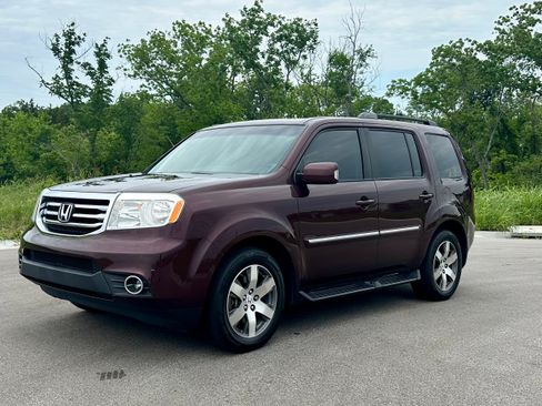 Used 2013 Honda Pilot Touring image 1