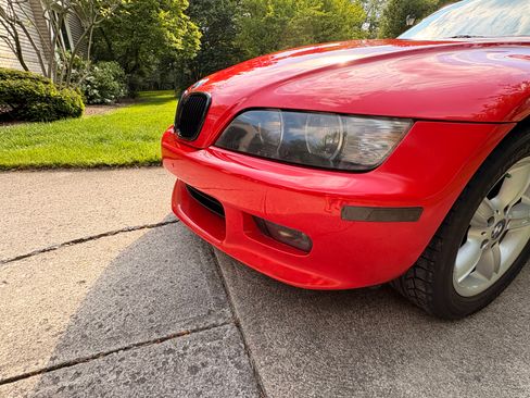 Used 2001 BMW Z3 2.5i RWD image 10