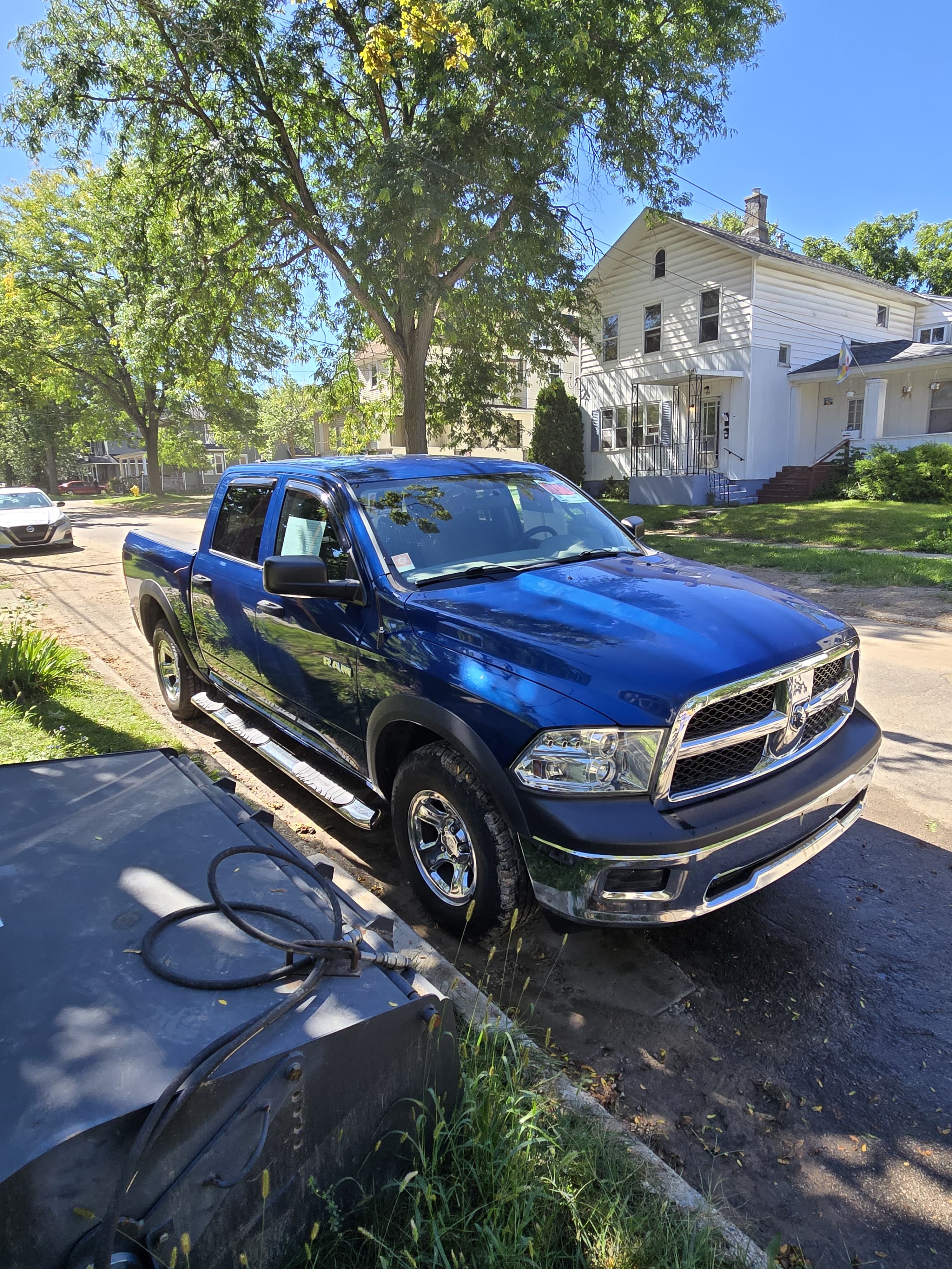 Used 2010 Dodge Ram 1500 Truck ST w/ SXT Appearance Group AWD/4WD image 20