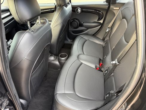 Used 2016 MINI Cooper S image 16