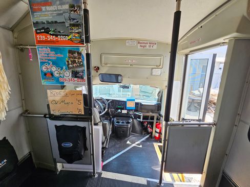 Used 2015 Chevrolet Express 4500 w/ Shuttle Bus Package image 5