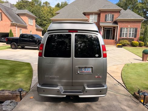 Used 2014 GMC Savana 1500 AWD image 4