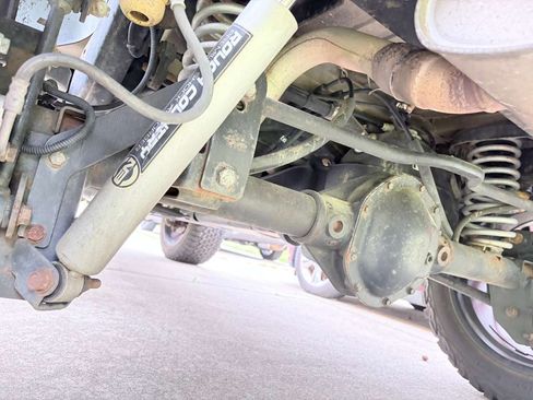 Used 2013 Jeep Wrangler Unlimited Sahara w/ Mopar Chrome Edition Group AWD/4WD image 6