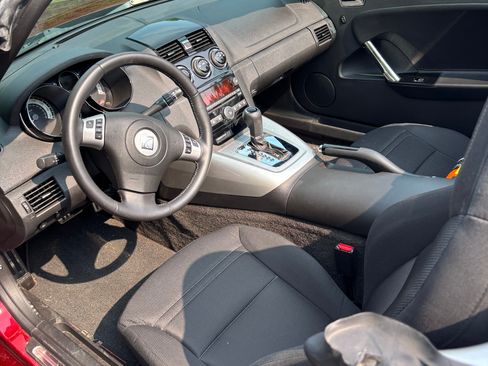 Used 2009 Saturn Sky Red Line RWD image 19