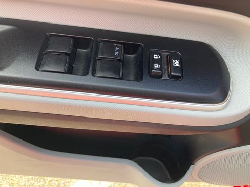 Used 2014 Toyota Prius C Three image 25