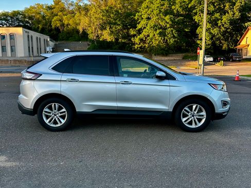 Used 2017 Ford Edge SEL AWD/4WD image 9