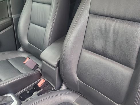 Used 2017 Volkswagen Tiguan SEL FWD image 5