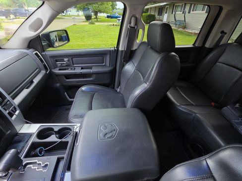 Used 2009 Dodge Ram 1500 Truck Sport AWD/4WD image 17