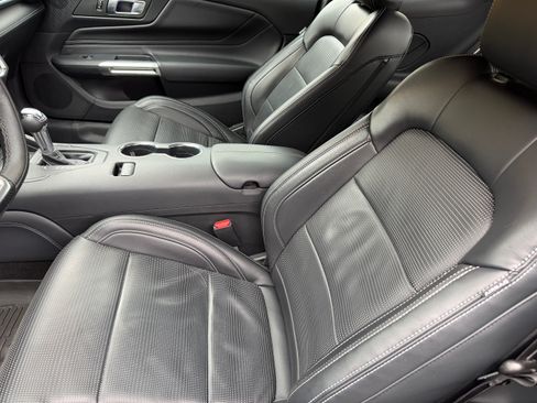 Used 2024 Ford Mustang GT Premium image 8