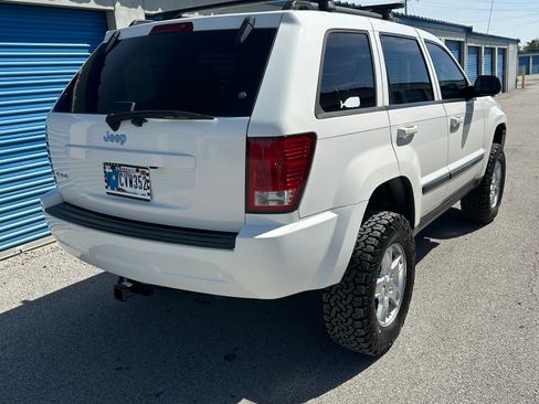 Used 2007 Jeep Grand Cherokee Laredo AWD/4WD image 6