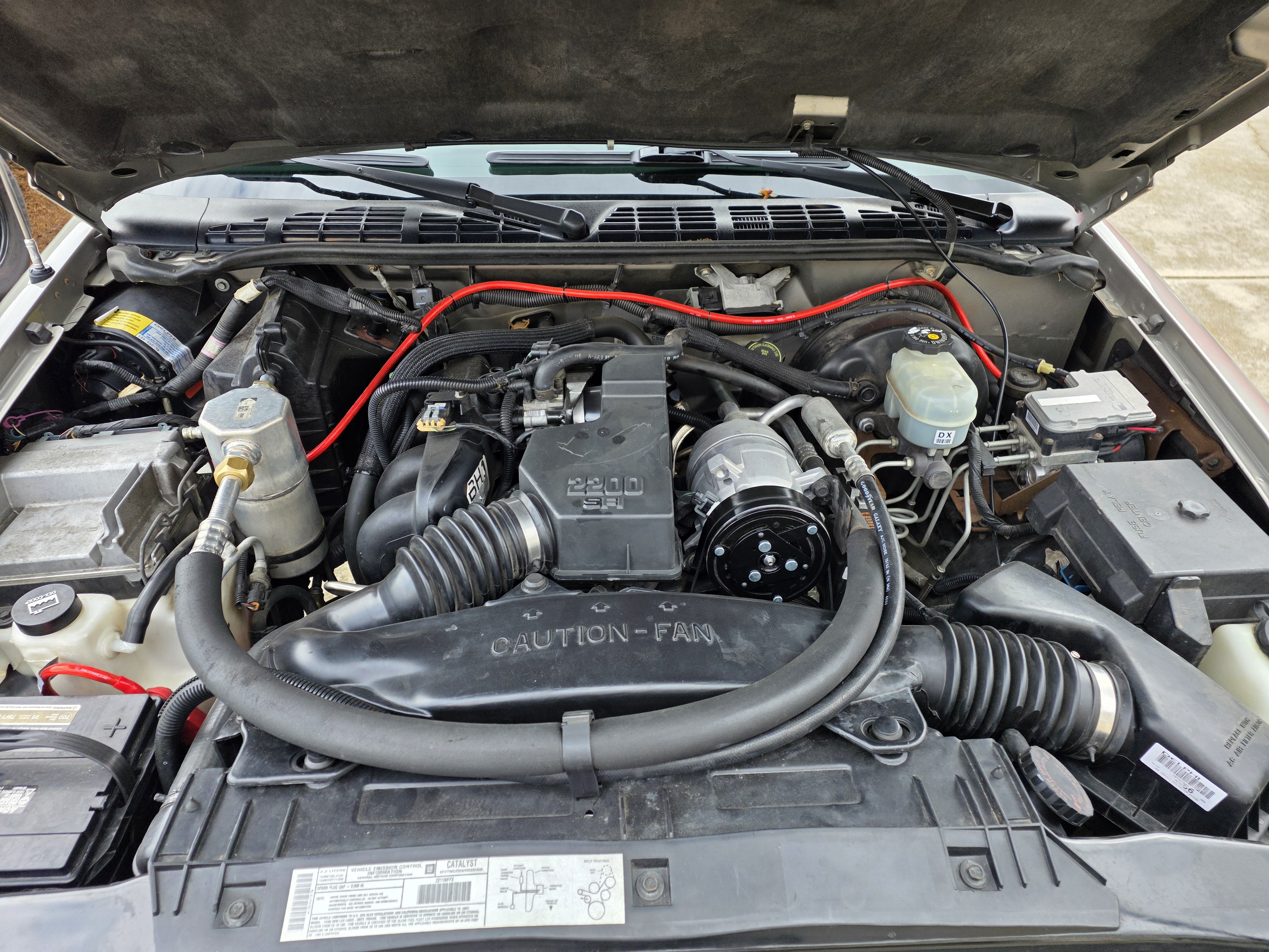 Used 2001 Chevrolet S10 Pickup LS w/ Preferred Equipment Group RWD image 6