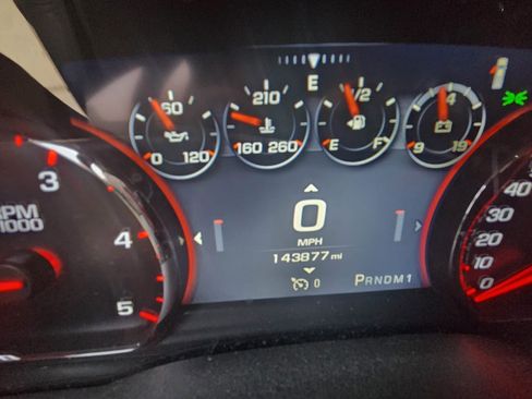 Used 2016 GMC Sierra 2500 Denali w/ Duramax Plus Package image 4