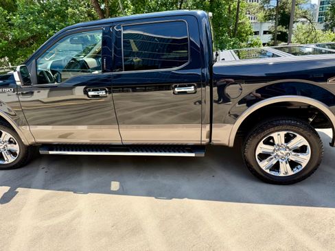 Used 2018 Ford F150 Lariat AWD/4WD image 5