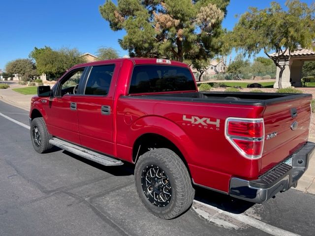 Used 2011 Ford F150 XLT w/ XLT Convenience Pkg AWD/4WD image 2