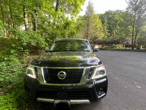 Used 2017 Nissan Armada SL w/ Moonroof Package AWD/4WD image 16